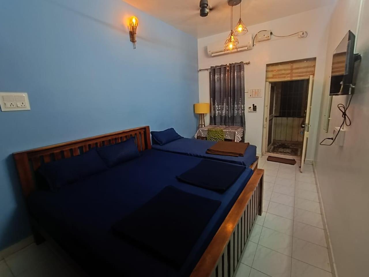 Omkara - The Fives Guest House Tiruvannāmalai Eksteriør billede