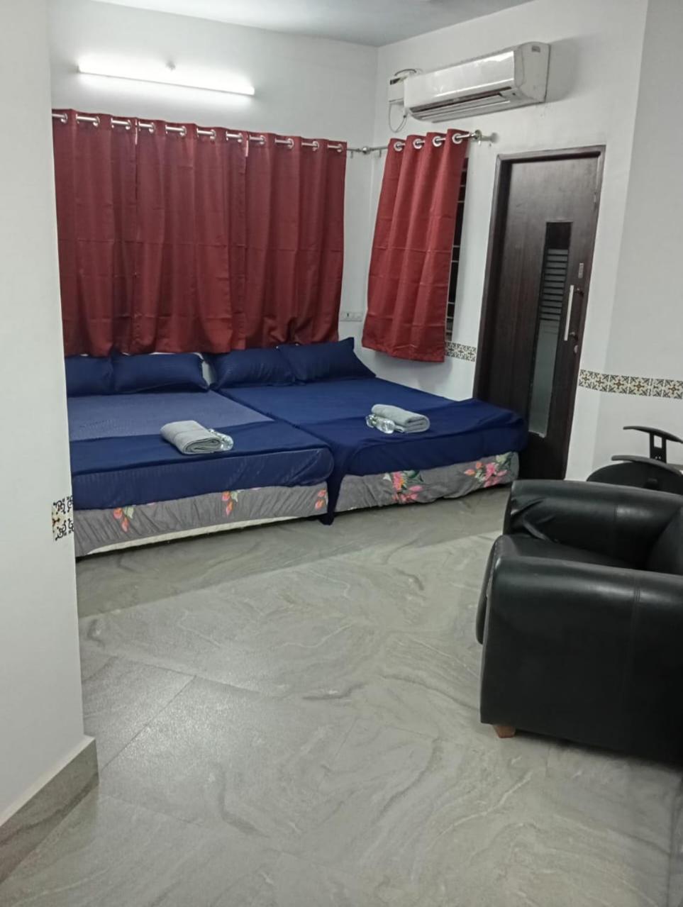 Omkara - The Fives Guest House Tiruvannāmalai Eksteriør billede
